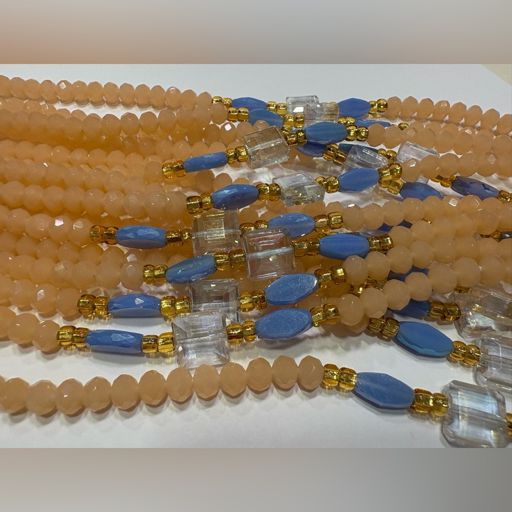 NWT “PEACHEEZZZ” Crystalline Beads w/Clear, Blue & Gold accents up to 50 length - Picture 15 of 16